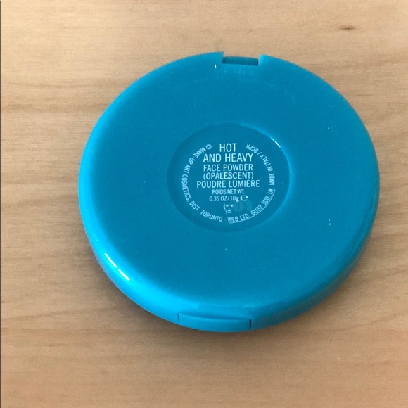 MAC Patrick Starr Hot and Heavy Face Powder - Picture 3 of 5